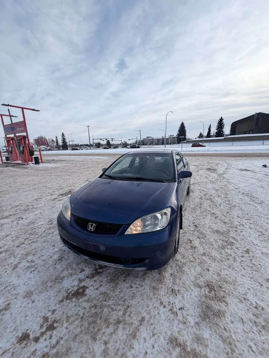 2005 Honda Civic 7th Gen - Image 8 of 14