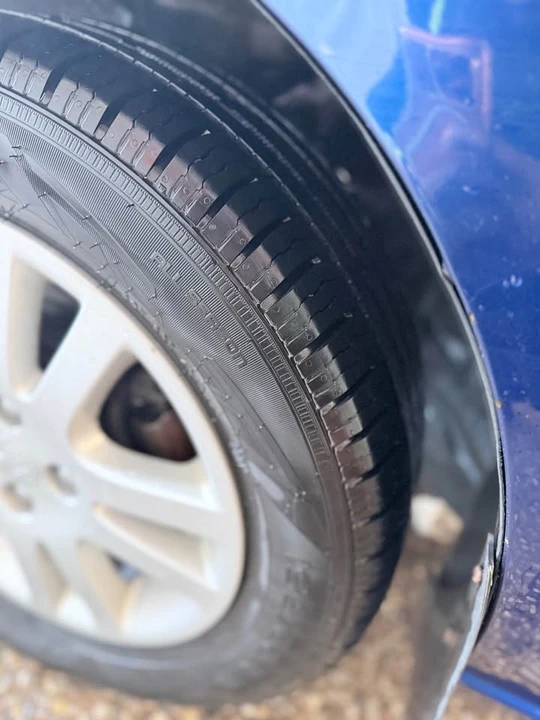 2005 Honda Civic 7th Gen - Image 13 of 14