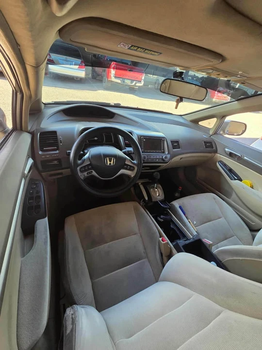 2005 Honda Civic 7th Gen - Image 2 of 7