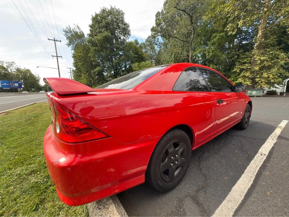 2005 Honda Civic 7th Gen - Image 2 of 7