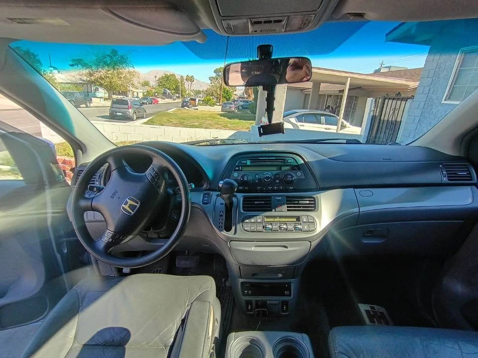 2005 Honda Civic 7th Gen - Image 2 of 6