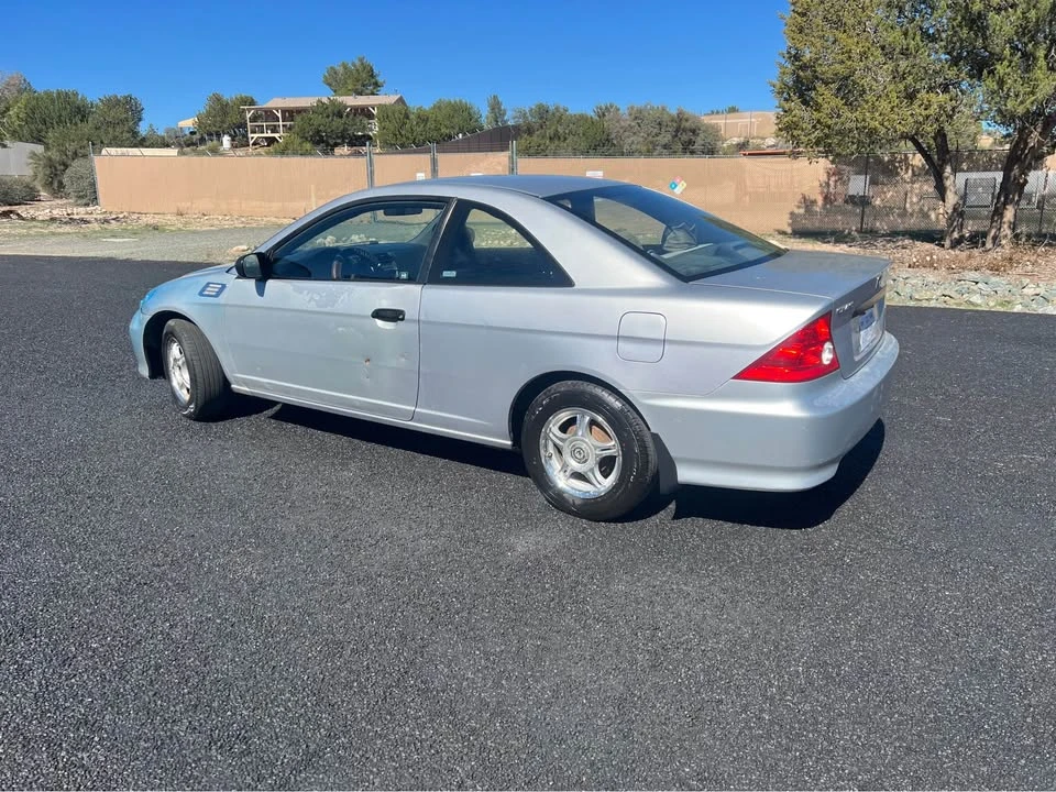 2005 Honda Civic 7th Gen - Image 3 of 5