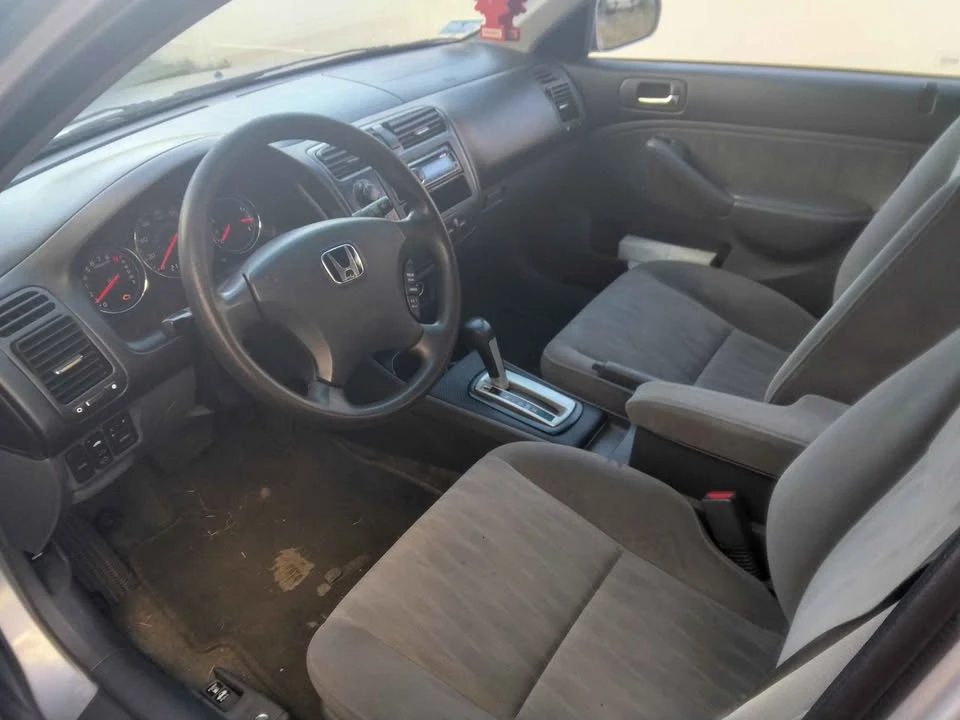 2005 Honda Civic 7th Gen - Image 4 of 15