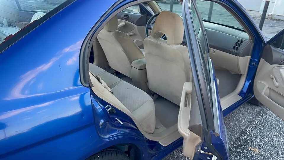 2005 Honda Civic 7th Gen - Image 14 of 18