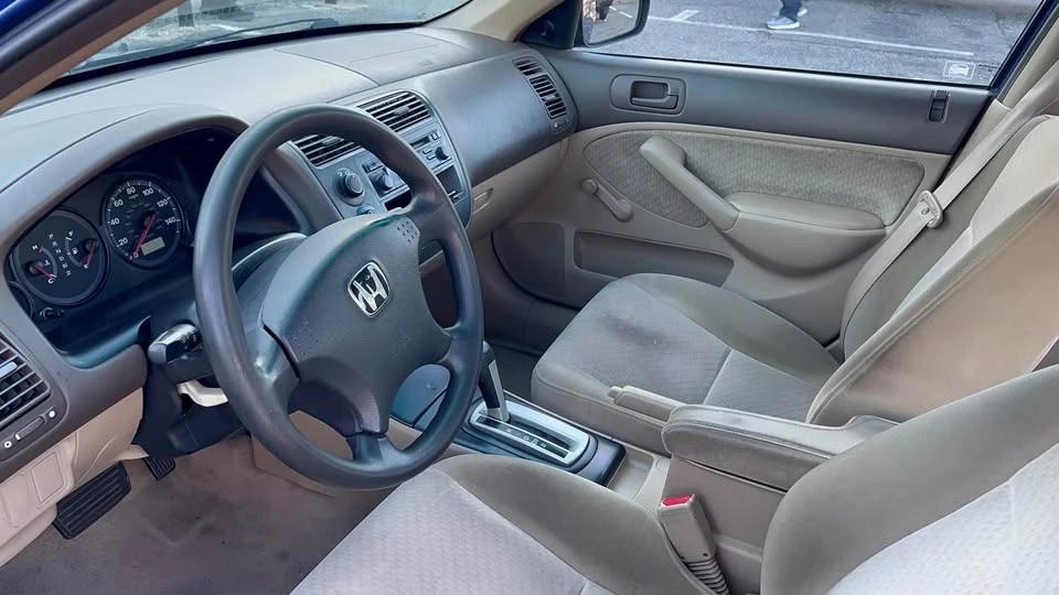 2005 Honda Civic 7th Gen - Image 6 of 18