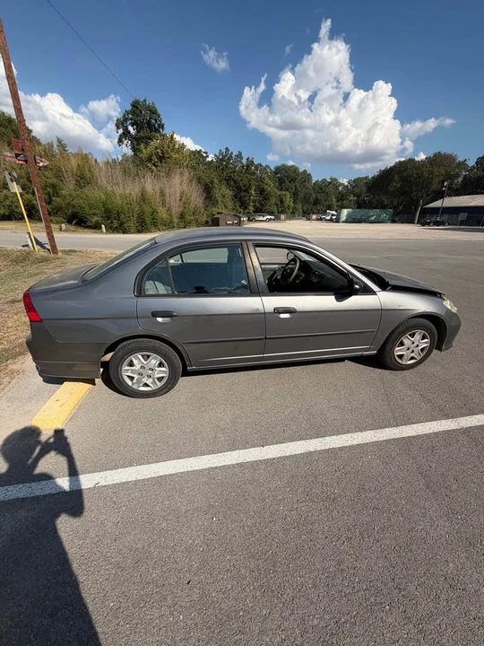 2005 Honda Civic 7th Gen - Image 4 of 8