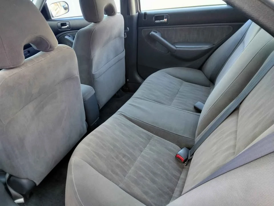 2005 Honda Civic 7th Gen - Image 6 of 9