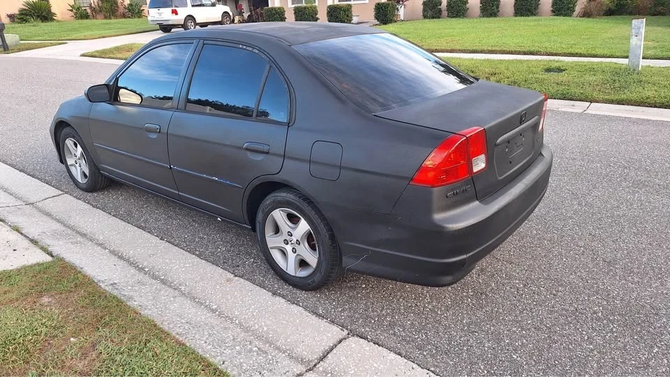 2005 Honda Civic 7th Gen - Image 6 of 14