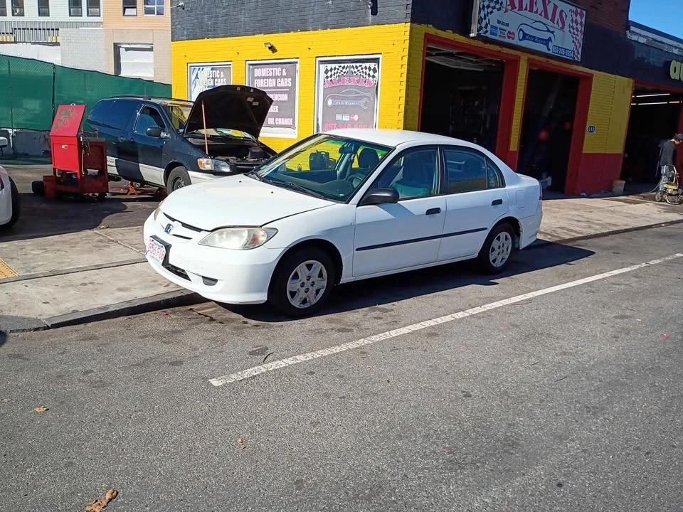 2005 Honda Civic 7th Gen - Image 2 of 8