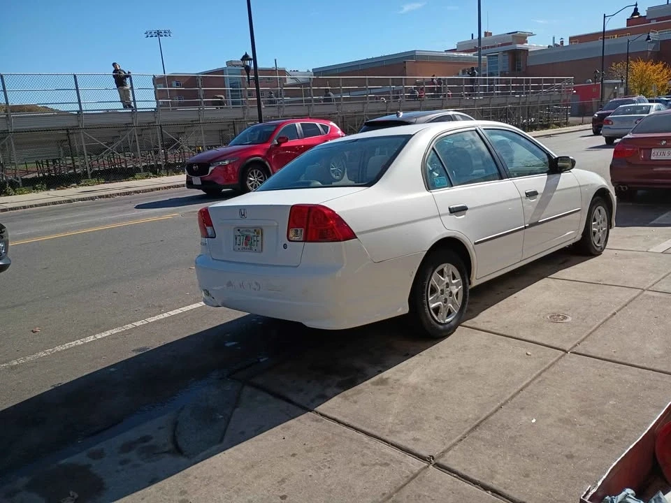 2005 Honda Civic 7th Gen - Image 5 of 8