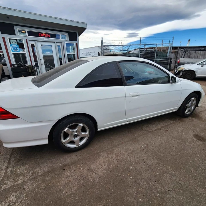 2005 Honda Civic 7th Gen - Image 4 of 4
