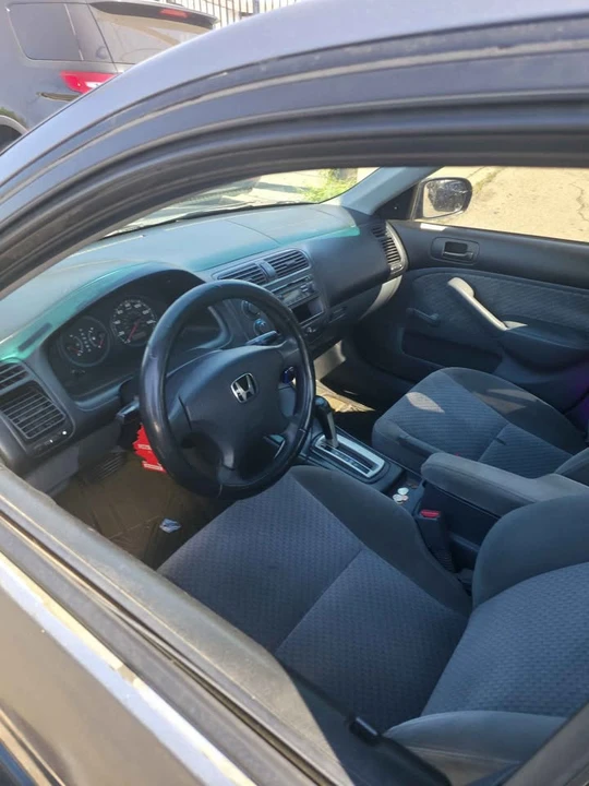 2005 Honda Civic 7th Gen - Image 12 of 13