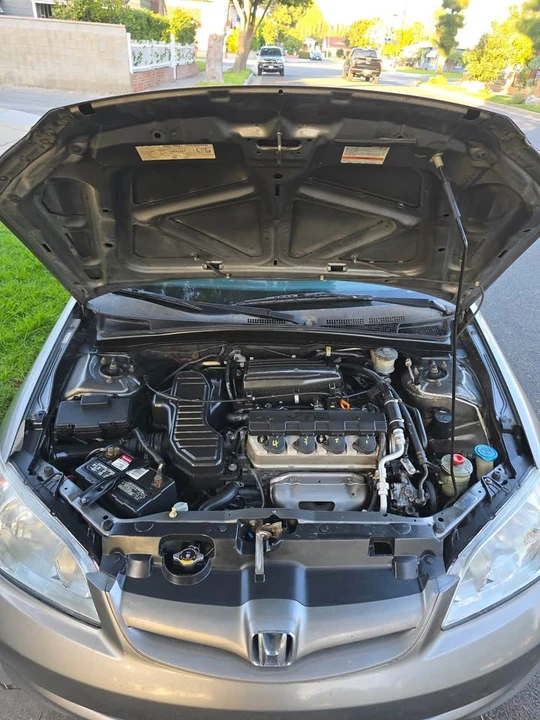 2005 Honda Civic 7th Gen - Image 18 of 19