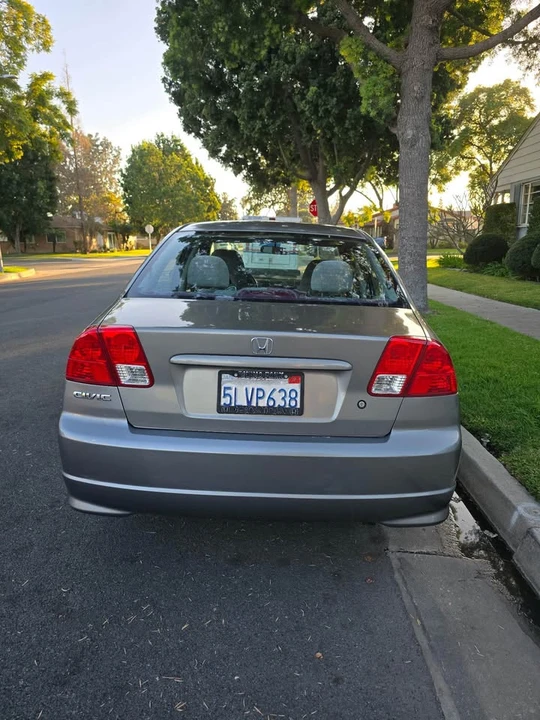 2005 Honda Civic 7th Gen - Image 5 of 19