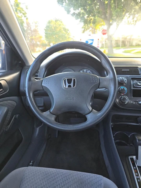 2005 Honda Civic 7th Gen - Image 12 of 19
