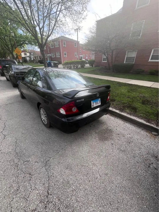 2005 Honda Civic 7th Gen - Image 2 of 4