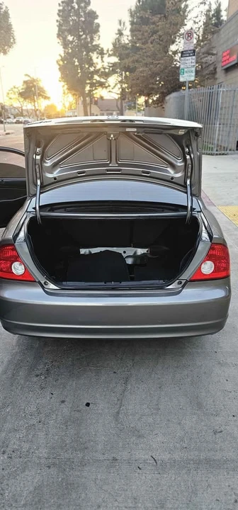 2005 Honda Civic 7th Gen - Image 12 of 19