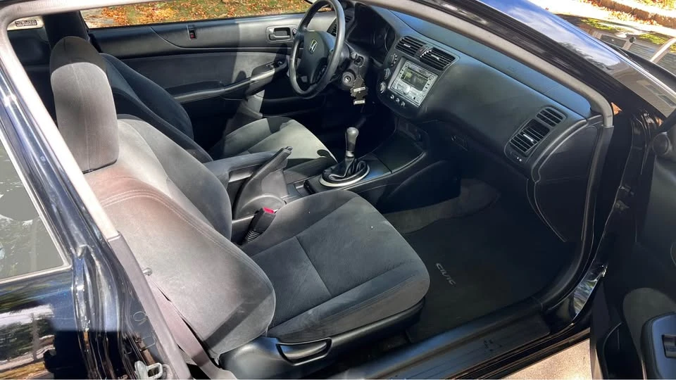 2005 Honda Civic 7th Gen - Image 5 of 8