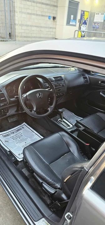 2005 Honda Civic 7th Gen - Image 11 of 19