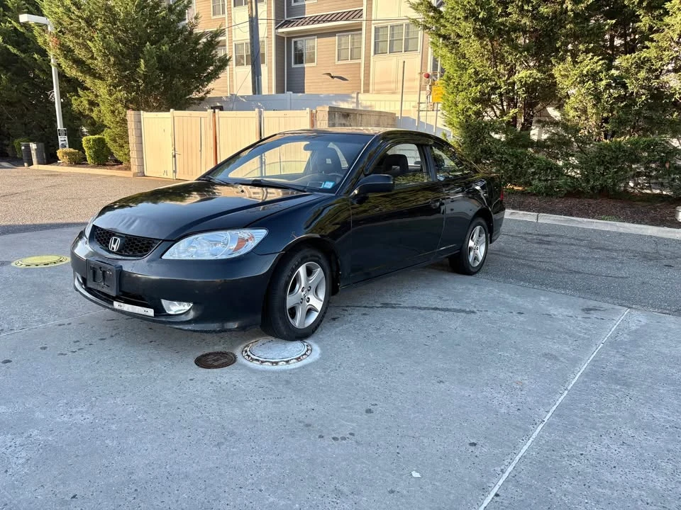 2005 Honda Civic 7th Gen - Image 2 of 16
