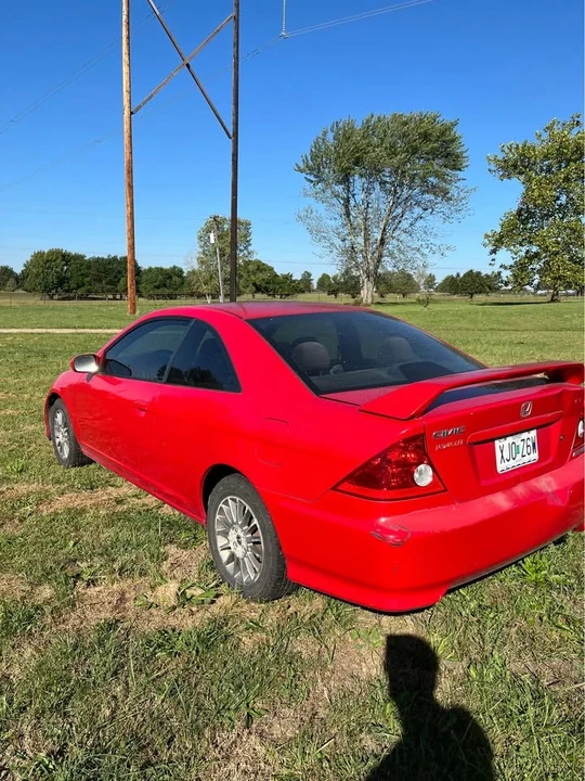 2005 Honda Civic 7th Gen - Image 10 of 11