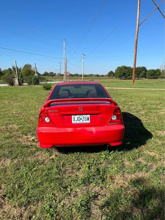 2005 Honda Civic 7th Gen - Image 7 of 11