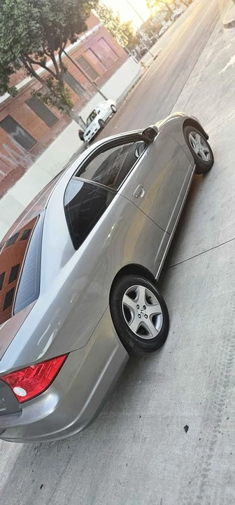 2005 Honda Civic 7th Gen - Image 4 of 19