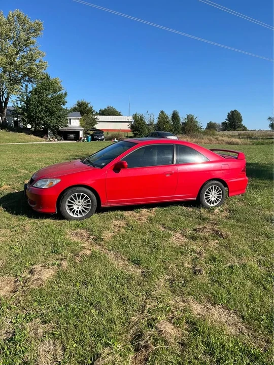 2005 Honda Civic 7th Gen - Image 5 of 11