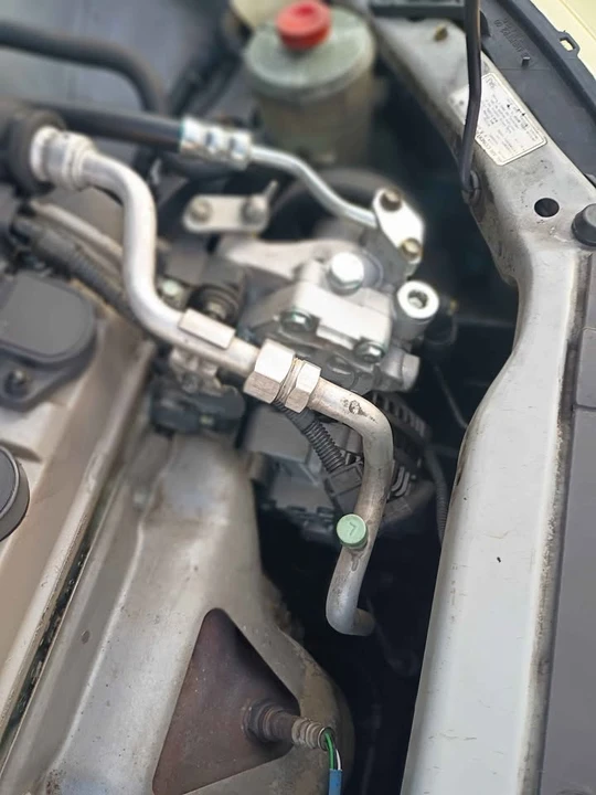 2005 Honda Civic 7th Gen - Image 5 of 15
