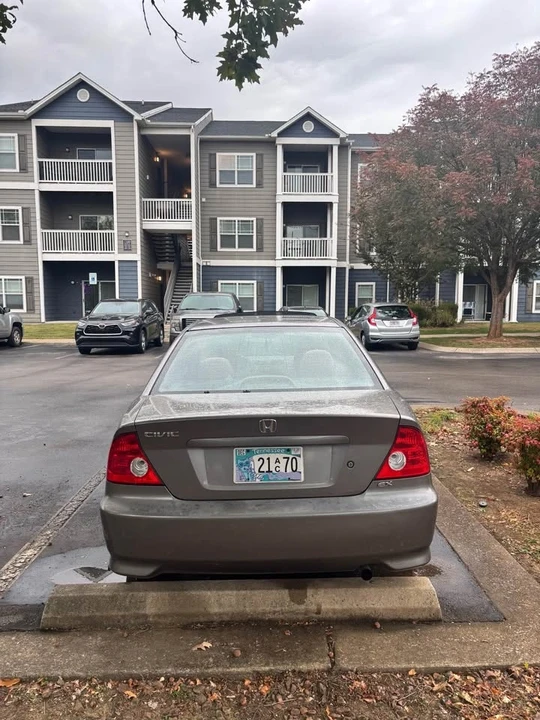 2005 Honda Civic 7th Gen - Image 8 of 9