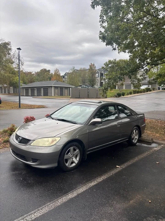 2005 Honda Civic 7th Gen - Image 5 of 9