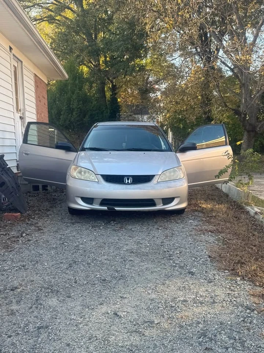 2005 Honda Civic 7th Gen - Image 4 of 6