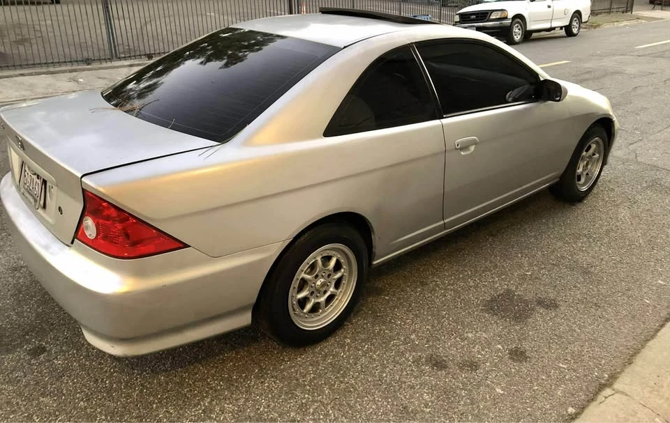 2005 Honda Civic 7th Gen - Image 3 of 4