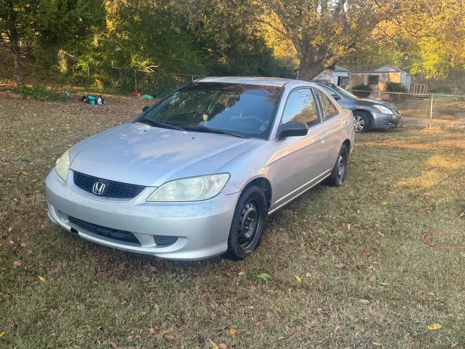2005 Honda Civic 7th Gen - Image 2 of 6