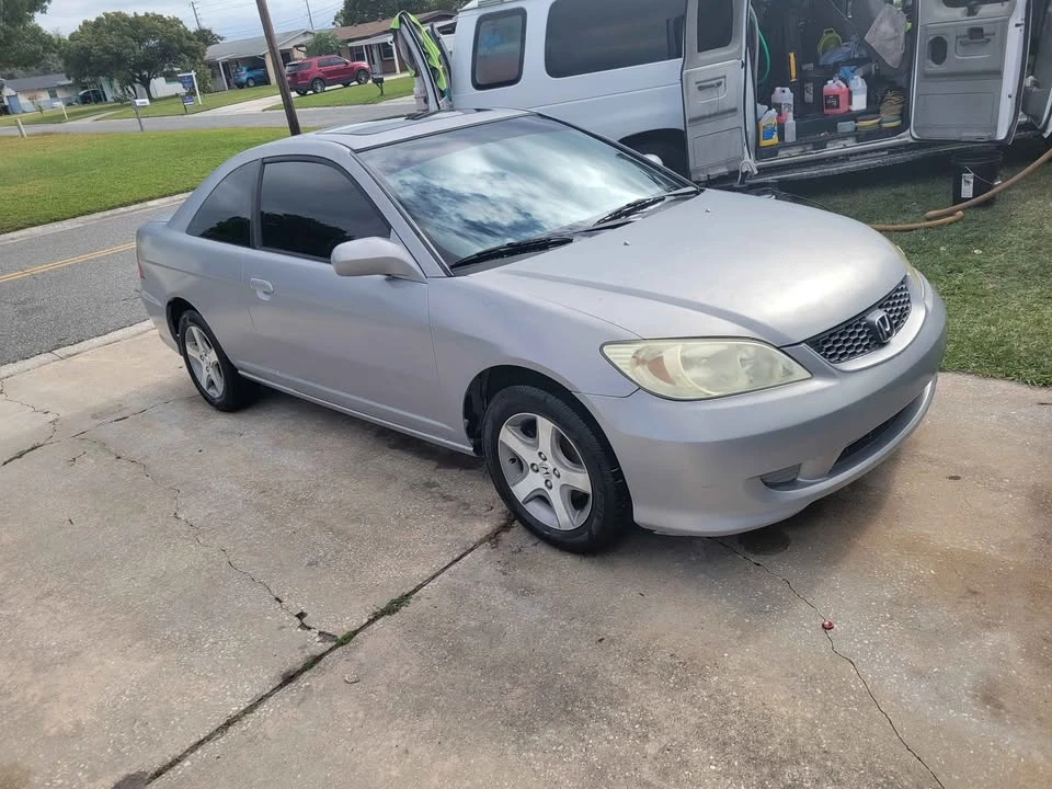 2005 Honda Civic 7th Gen - Image 2 of 8