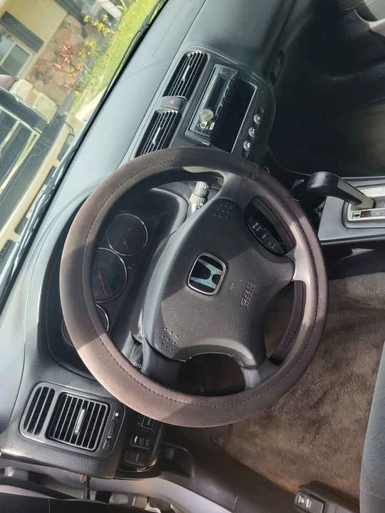 2005 Honda Civic 7th Gen - Image 5 of 8