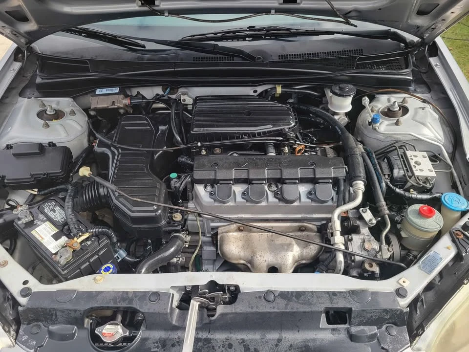 2005 Honda Civic 7th Gen - Image 7 of 8