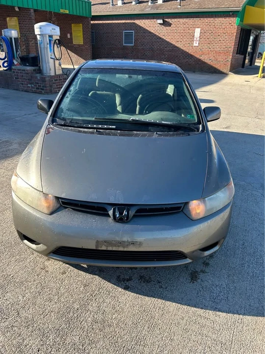 2005 Honda Civic 7th Gen - Image 3 of 7