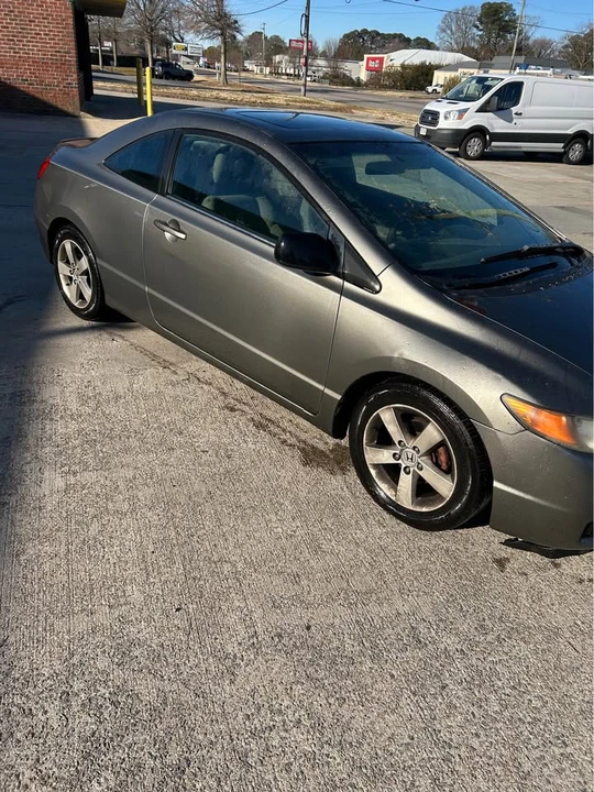 2005 Honda Civic 7th Gen - Image 2 of 7