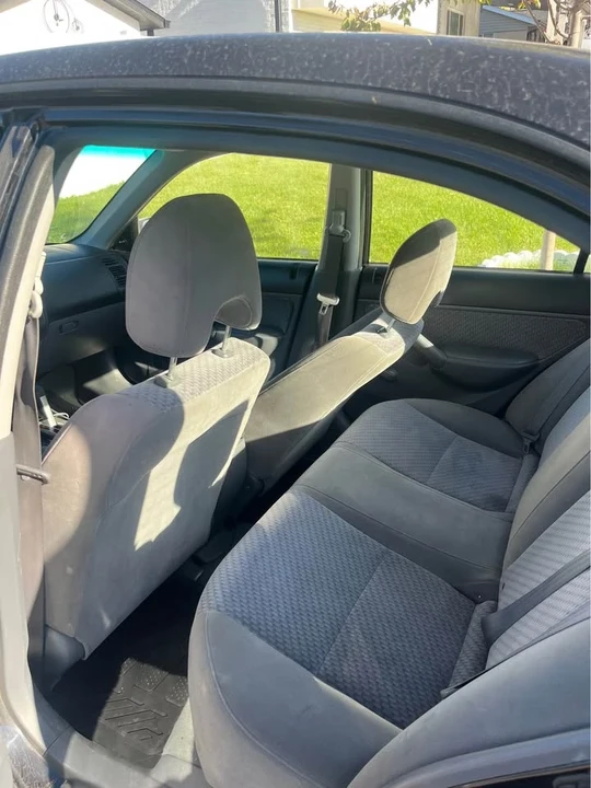 2005 Honda Civic 7th Gen - Image 4 of 8