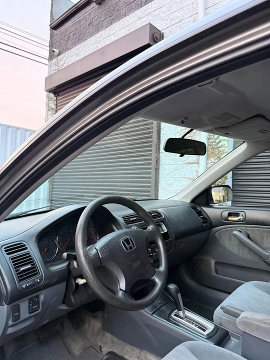 2005 Honda Civic 7th Gen - Image 8 of 18