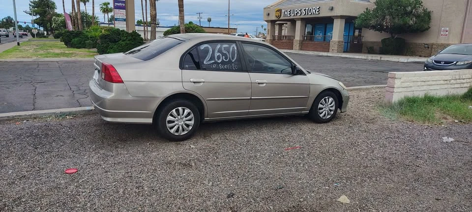 2005 Honda Civic 7th Gen - Image 3 of 8