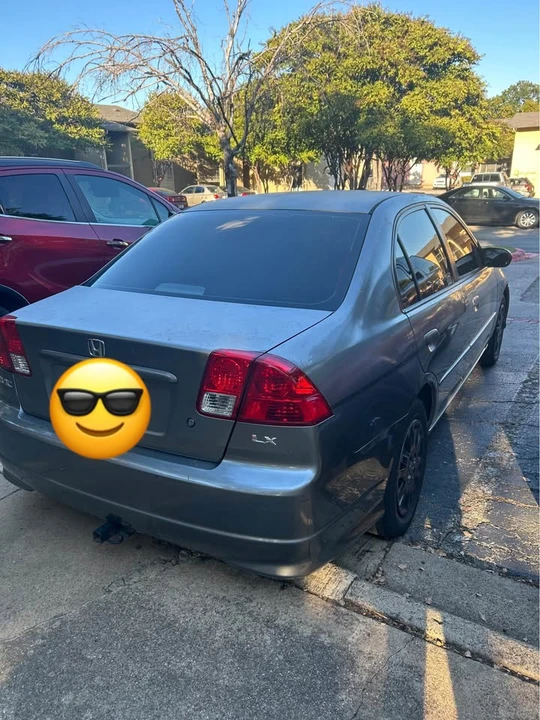 2005 Honda Civic 7th Gen - Image 2 of 6