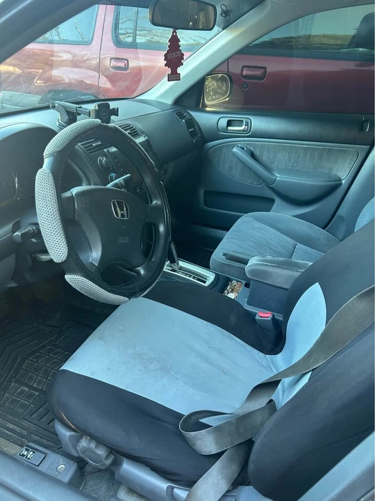 2005 Honda Civic 7th Gen - Image 5 of 6