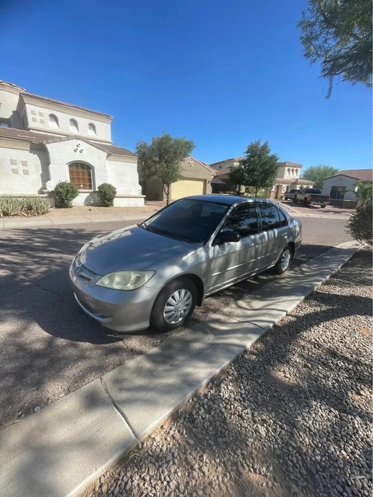 2005 Honda Civic 7th Gen - Image 4 of 10
