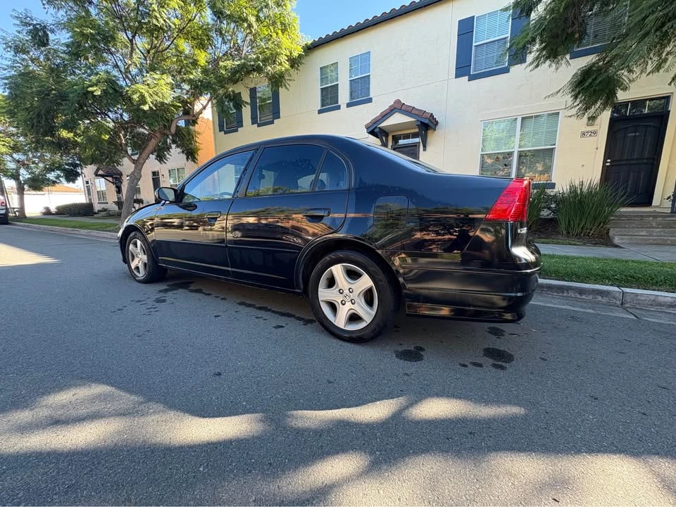 2005 Honda Civic 7th Gen - Image 3 of 13