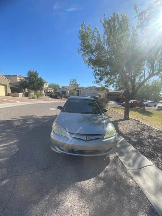 2005 Honda Civic 7th Gen - Image 2 of 10