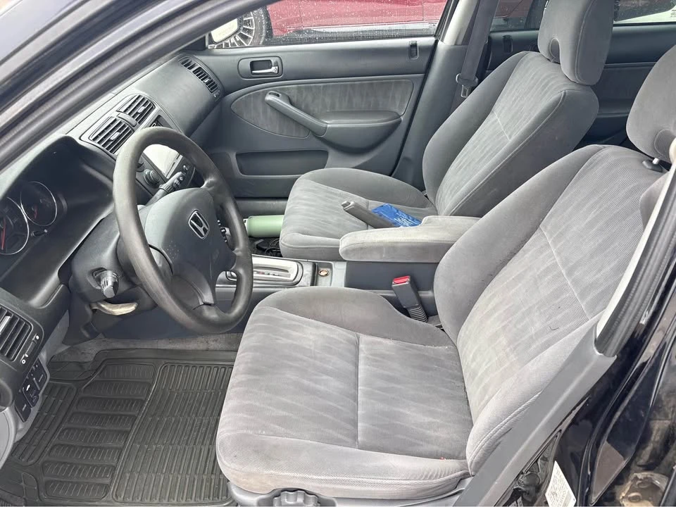 2005 Honda Civic 7th Gen - Image 10 of 13