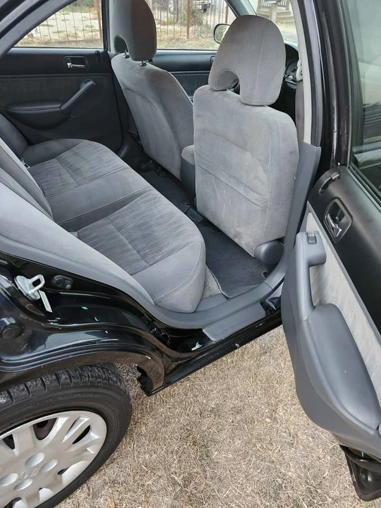2005 Honda Civic 7th Gen - Image 6 of 7