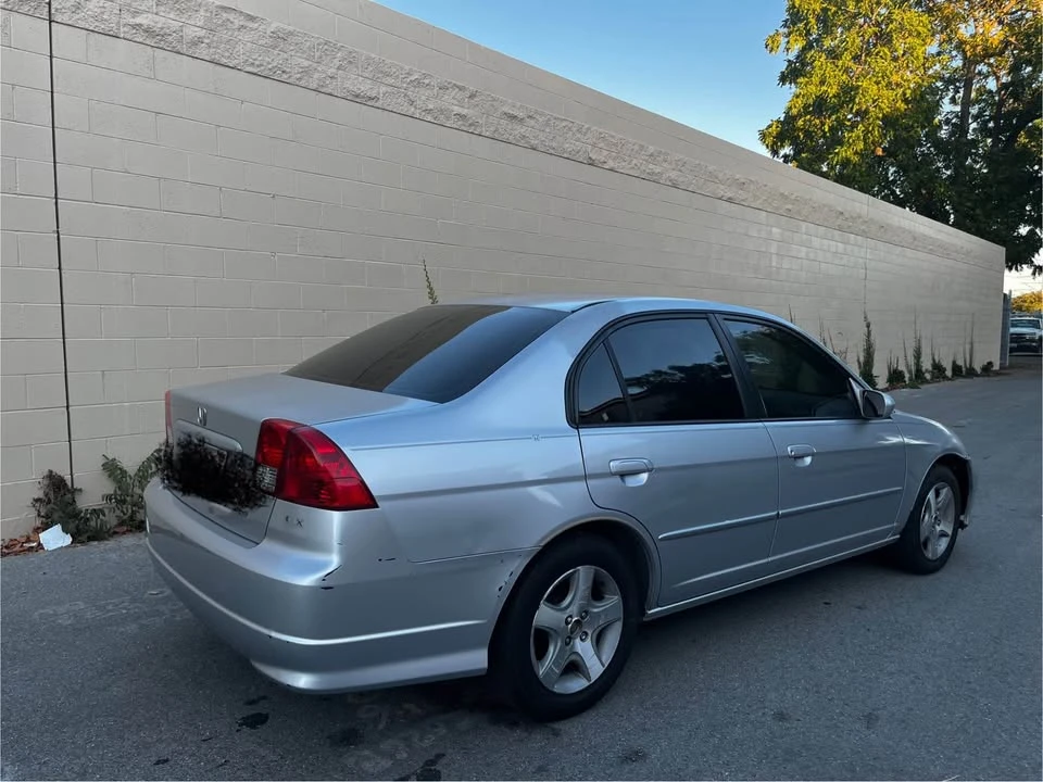 2005 Honda Civic 7th Gen - Image 3 of 3
